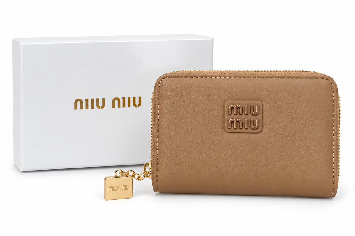 Billetera con cremallera en lona Miu Miu